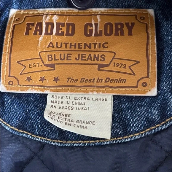Faded Glory Authentic Blue Jeans Jacket Boys Size XL
Quilted Lining Snap Front - Picture 9 of 10
